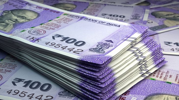 https://salarnews.in/public/uploads/images/newsimages/maannewsimage21082026_205612_Indian rupees.jpg